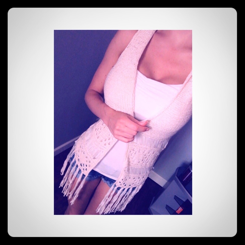 Fringe Crotchet Cardigan